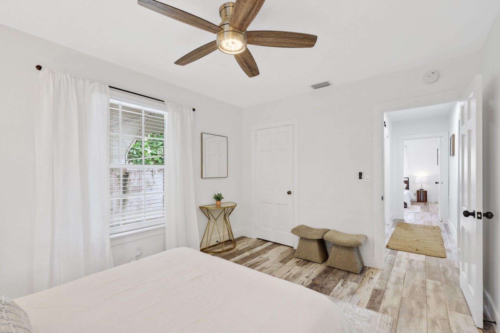744 Sunset Road, West Palm Beach, FL 33401 Photo