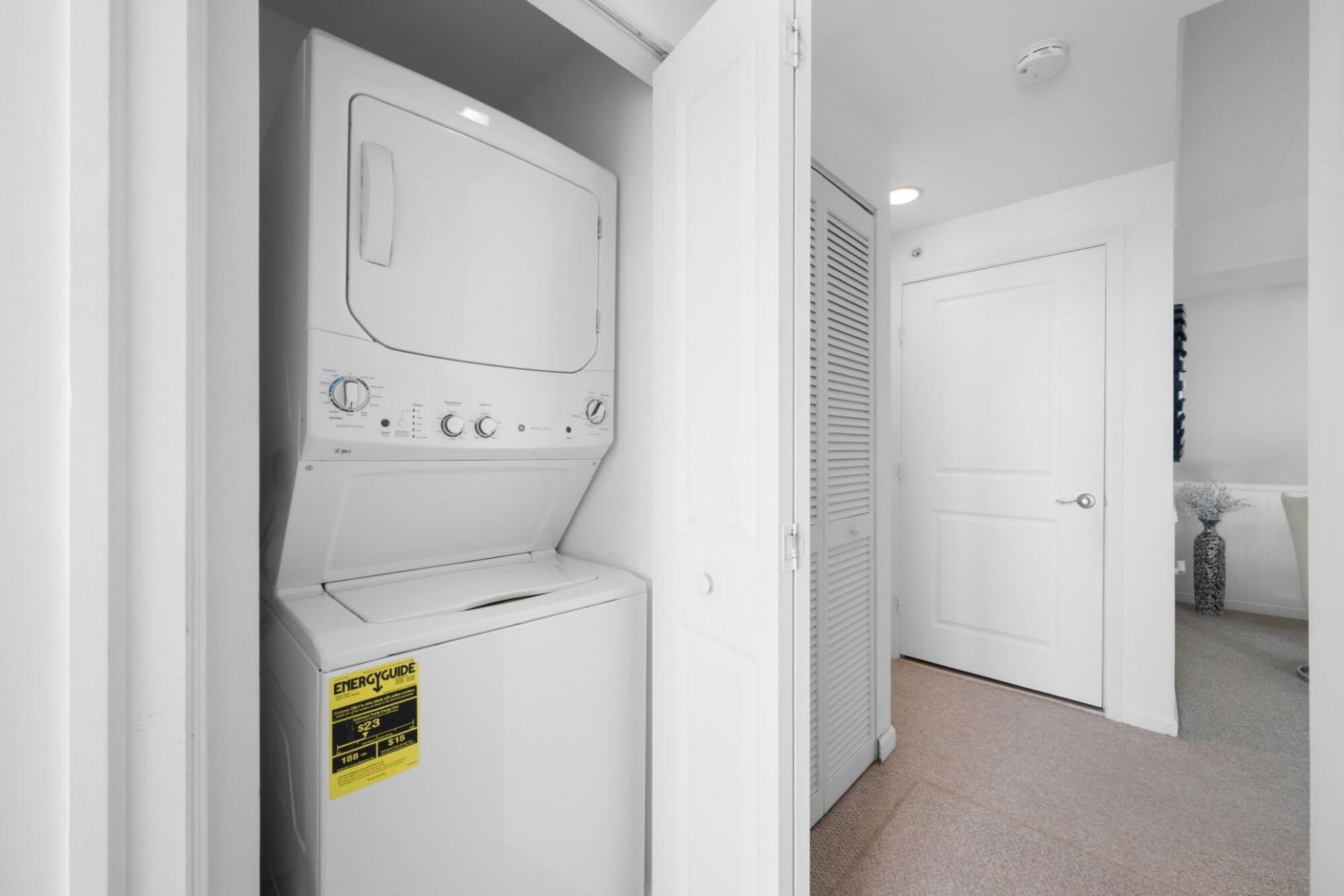 7900 Harbor Island Drive, Unit 1517, North Bay Village, FL 33141 Photo