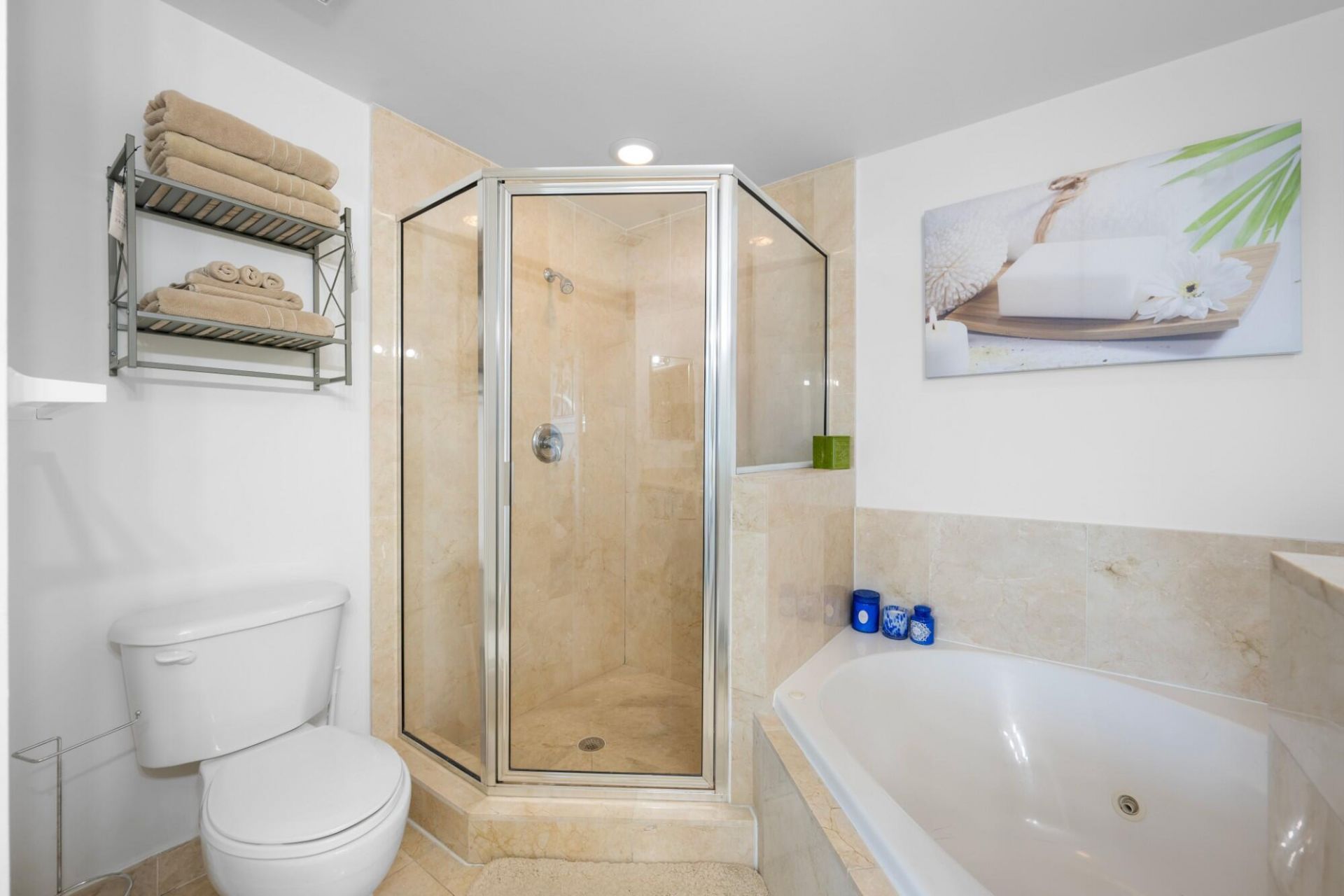 7900 Harbor Island Drive, Unit 1517, North Bay Village, FL 33141 Photo