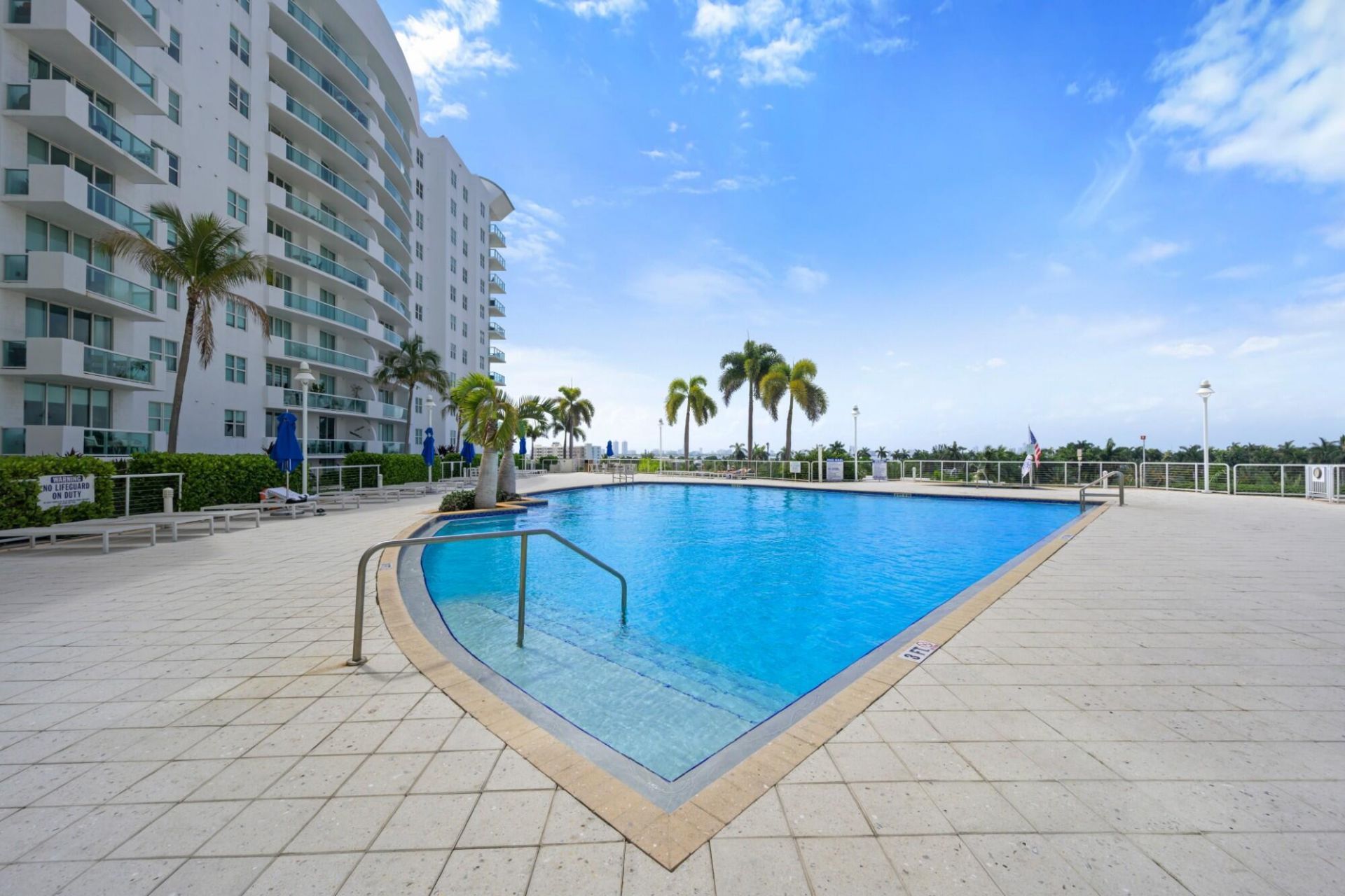 7900 Harbor Island Drive, Unit 1517, North Bay Village, FL 33141 Photo