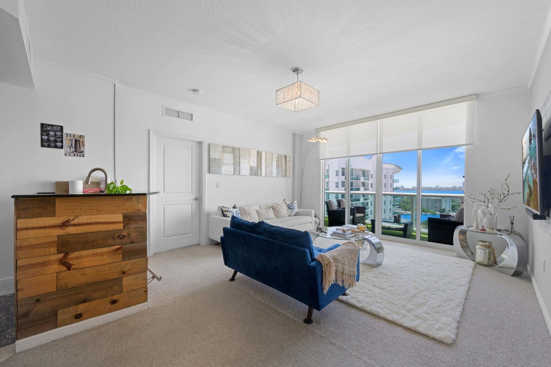 7900 Harbor Island Drive, Unit 1517, North Bay Village, FL 33141 Photo