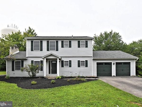 214 CREST DRIVE, SELLERSVILLE, PA 18960