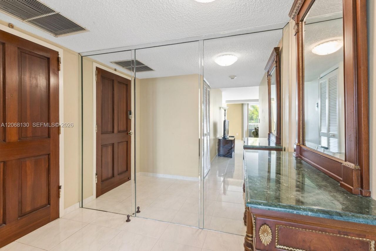1420 NE Brickell Bay Dr , Unit 601A, Miami, FL 33131 Photo