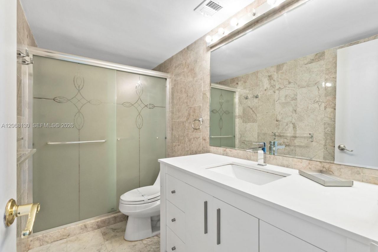 1420 NE Brickell Bay Dr , Unit 601A, Miami, FL 33131 Photo