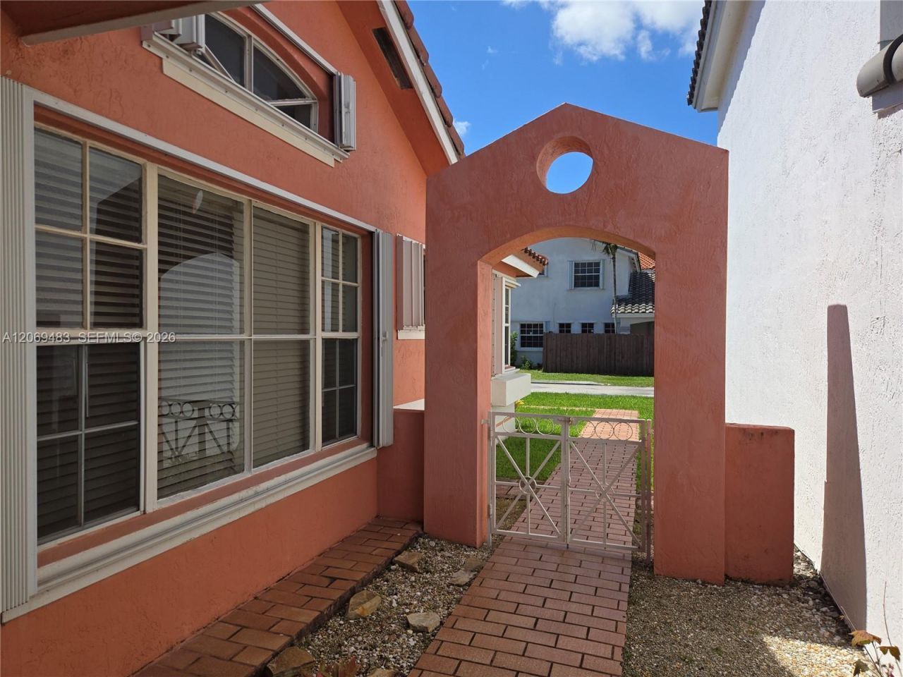 15416 SW 50th Ter , Miami, FL 33185 Photo
