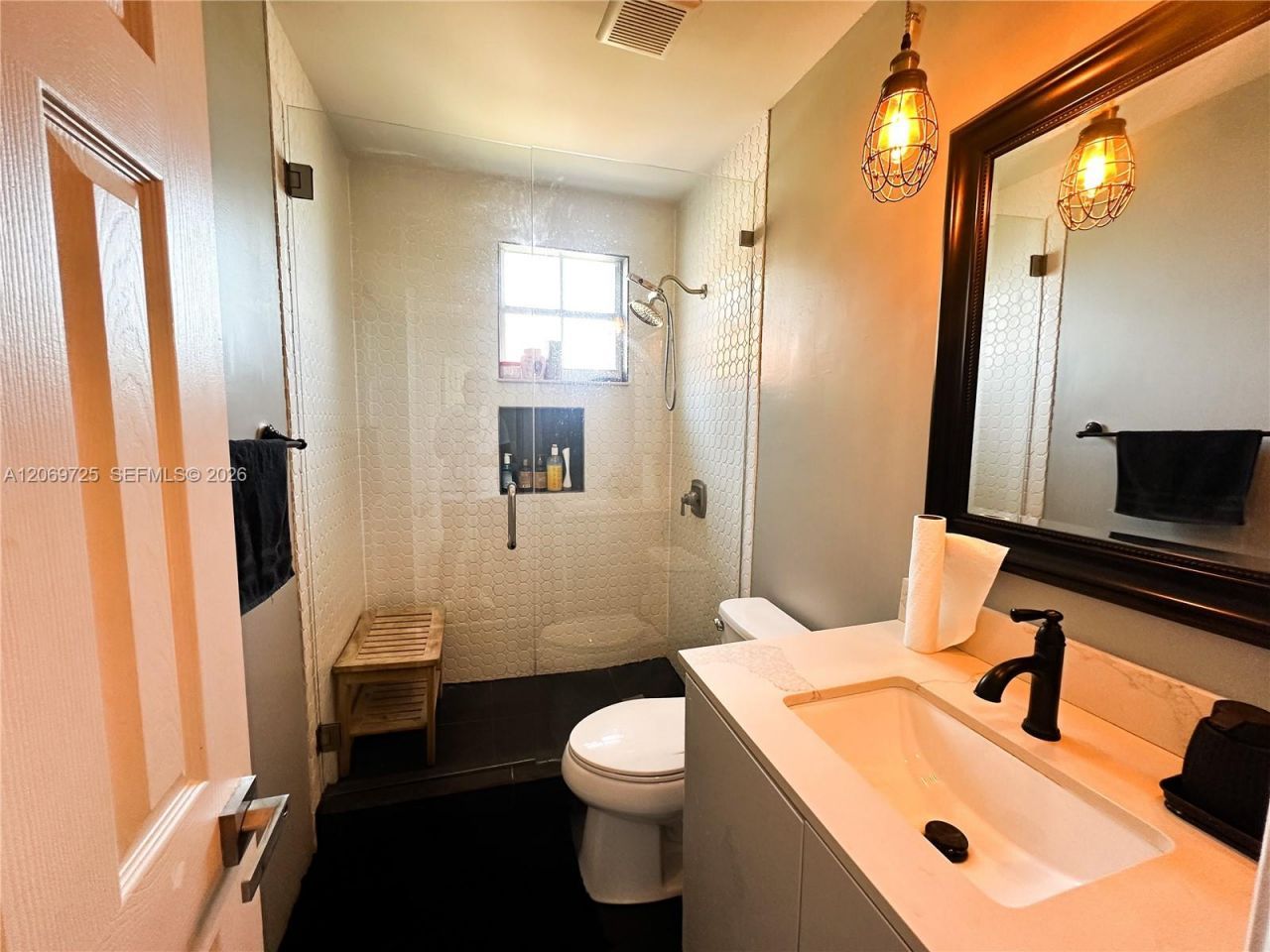 1955 NW 184th Way , Pembroke Pines, FL 33029 Photo