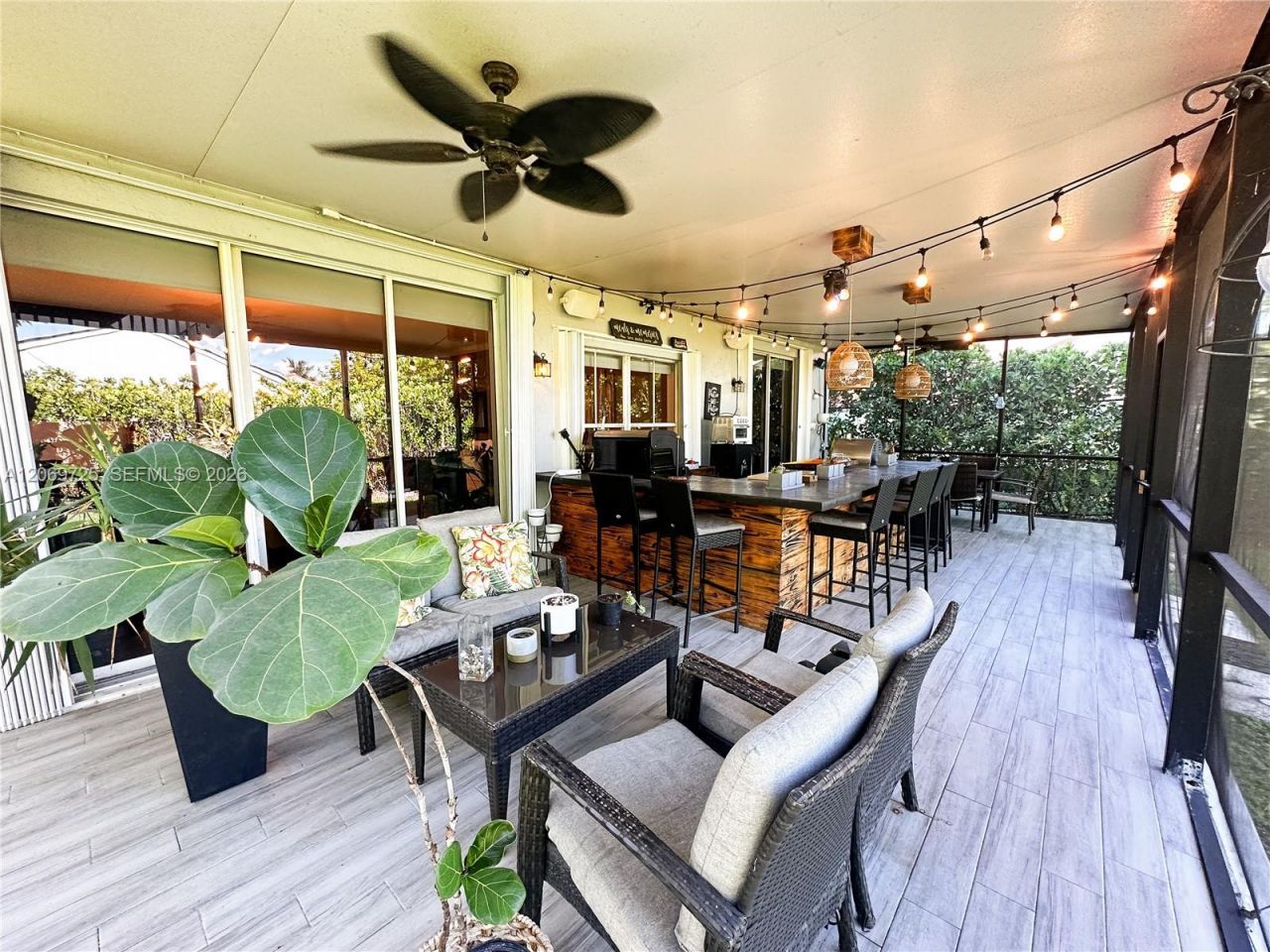 1955 NW 184th Way , Pembroke Pines, FL 33029 Photo