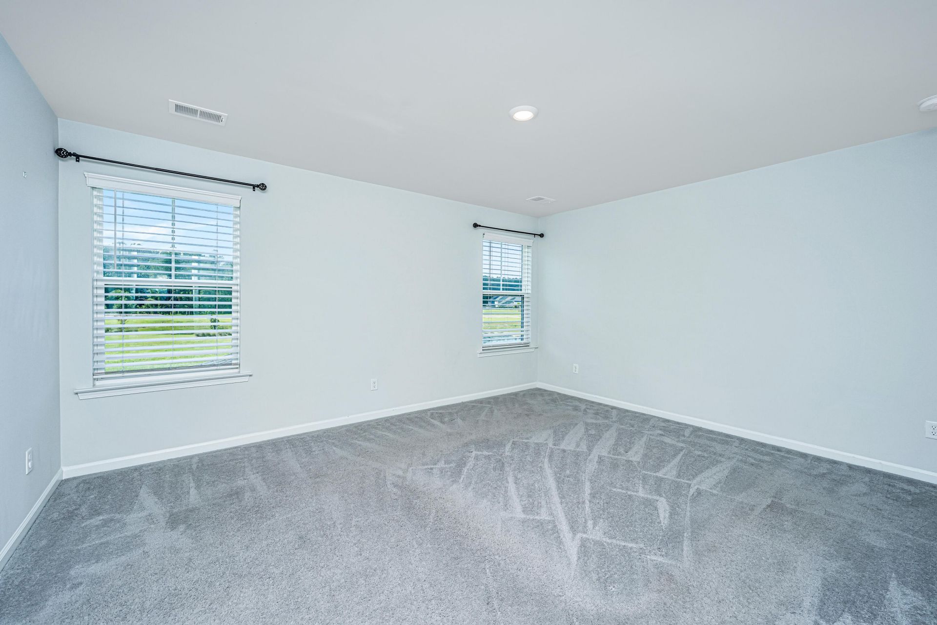 267 Woodland Oak Way Photo 10