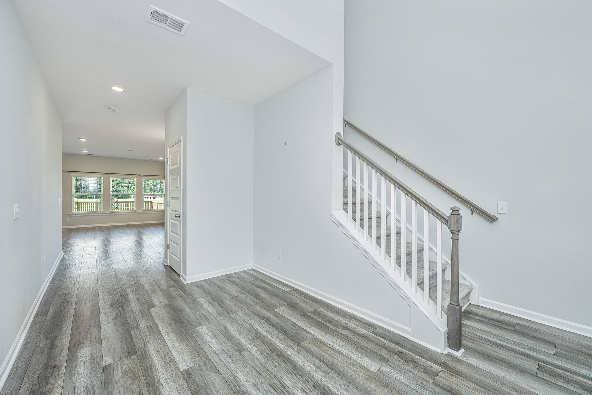 267 Woodland Oak Way Photo 36