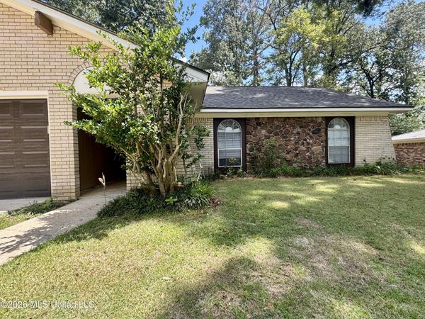 102 Fern Valley Road, Brandon, MS 39042