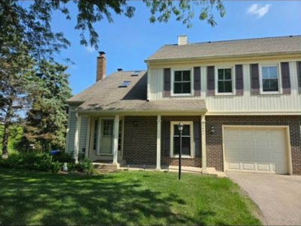 2684 College Hill Circle , Schaumburg, IL 60173