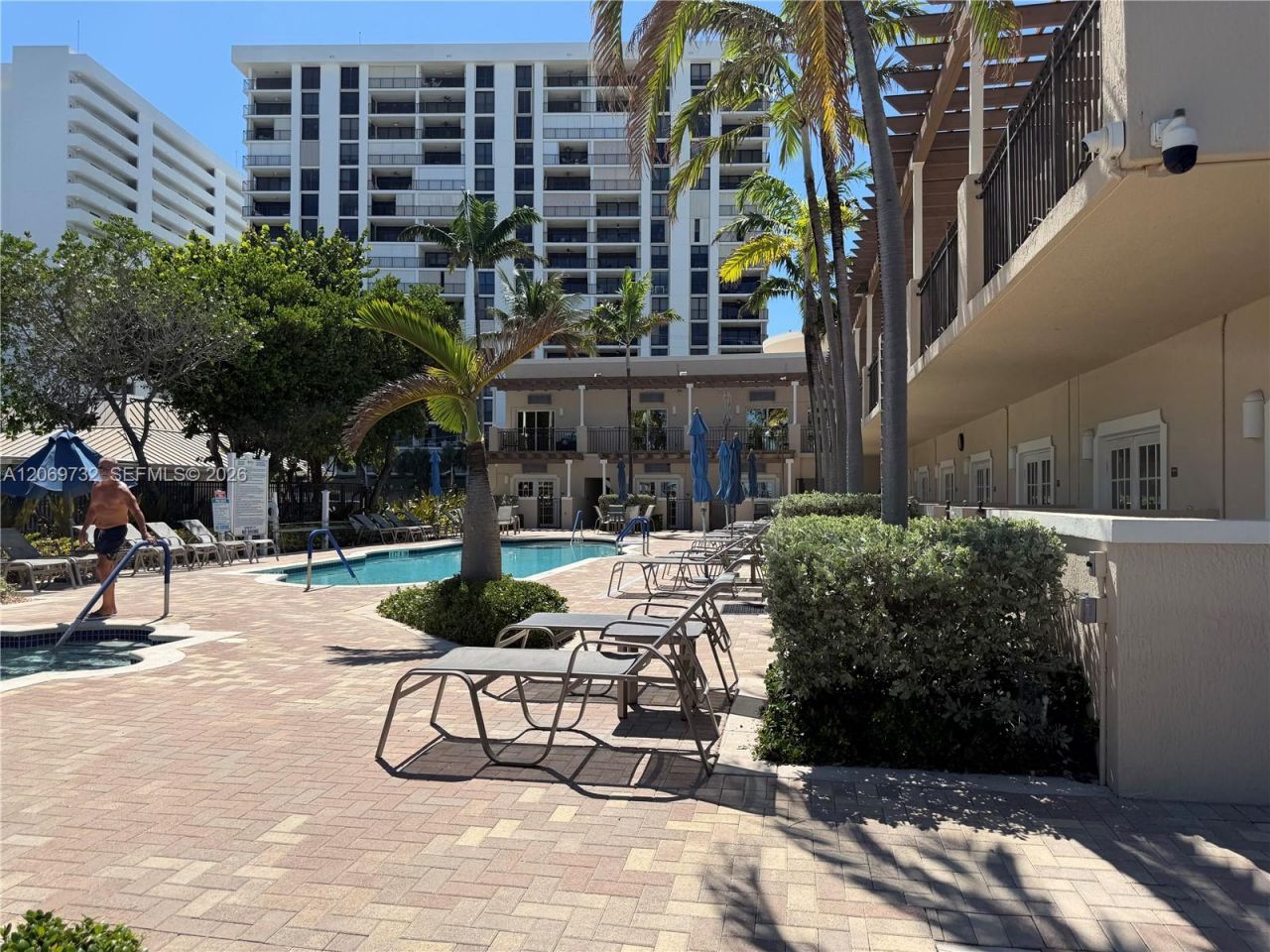 2011 N Ocean Blvd , Unit 602, Fort Lauderdale, FL 33305 Photo