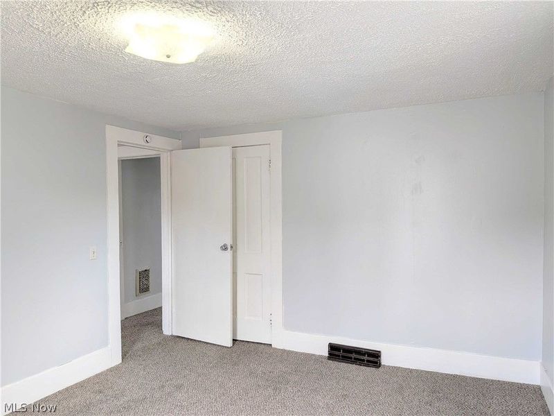 290 W Main Street, Alliance, OH 44601 Photo 20