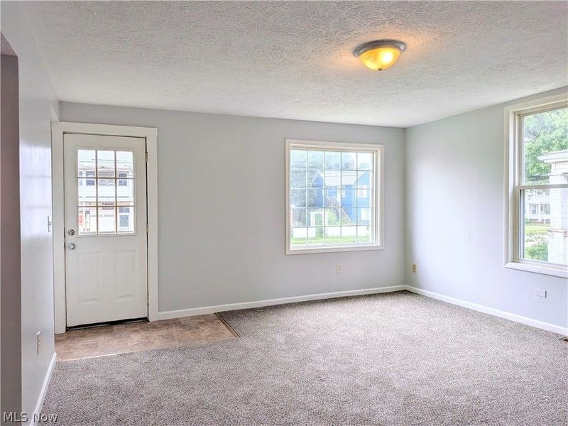 290 W Main Street, Alliance, OH 44601 Photo 5