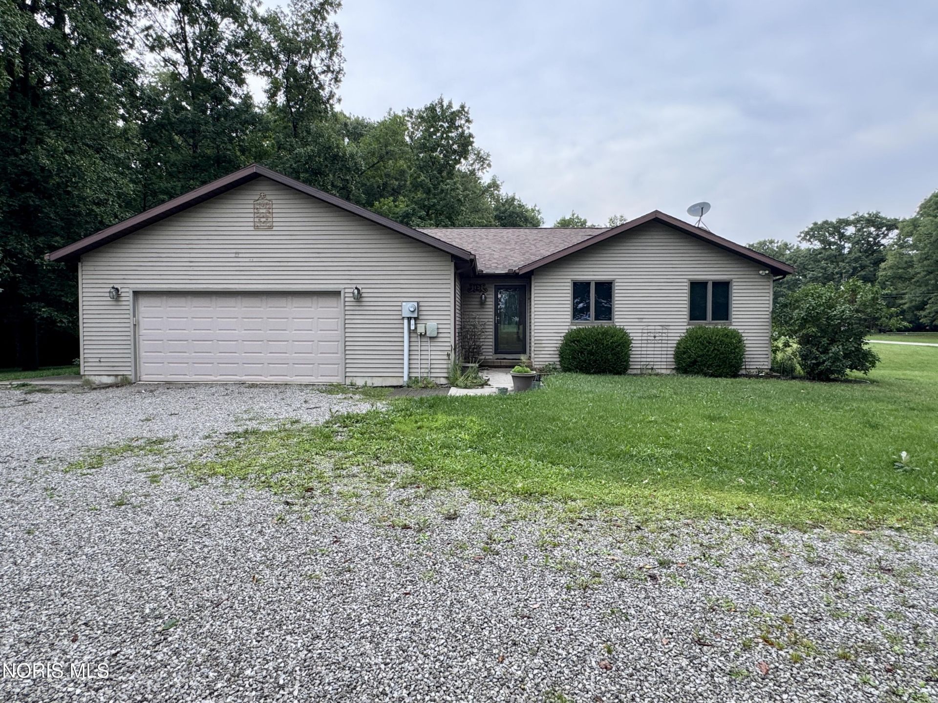 13604 Wilhelm Road, Defiance, OH 43512 Main Photo