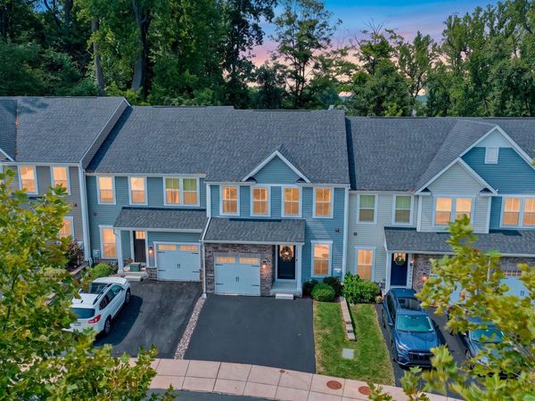 1237 BENJAMIN, KENNETT SQUARE, PA 19348