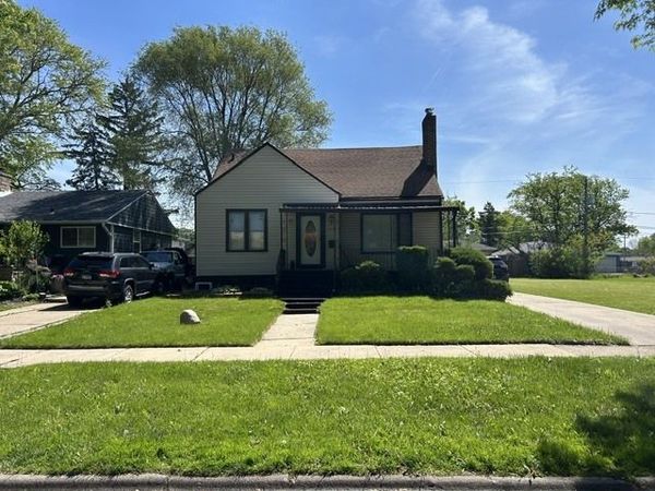 1329 Price Avenue , Calumet City, IL 60409