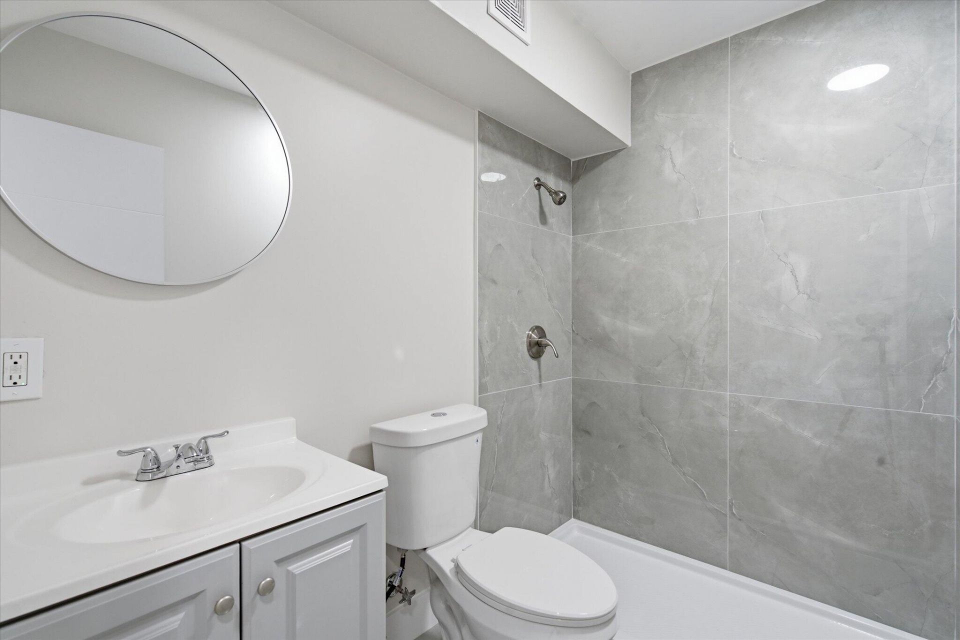 1638 Plunkett Street, Unit 11, Hollywood, FL 33020 Photo