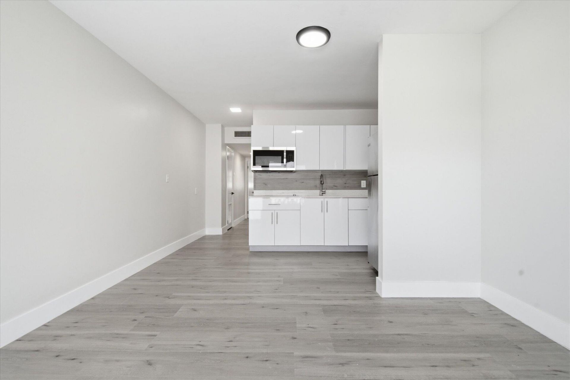 1638 Plunkett Street, Unit 11, Hollywood, FL 33020 Photo