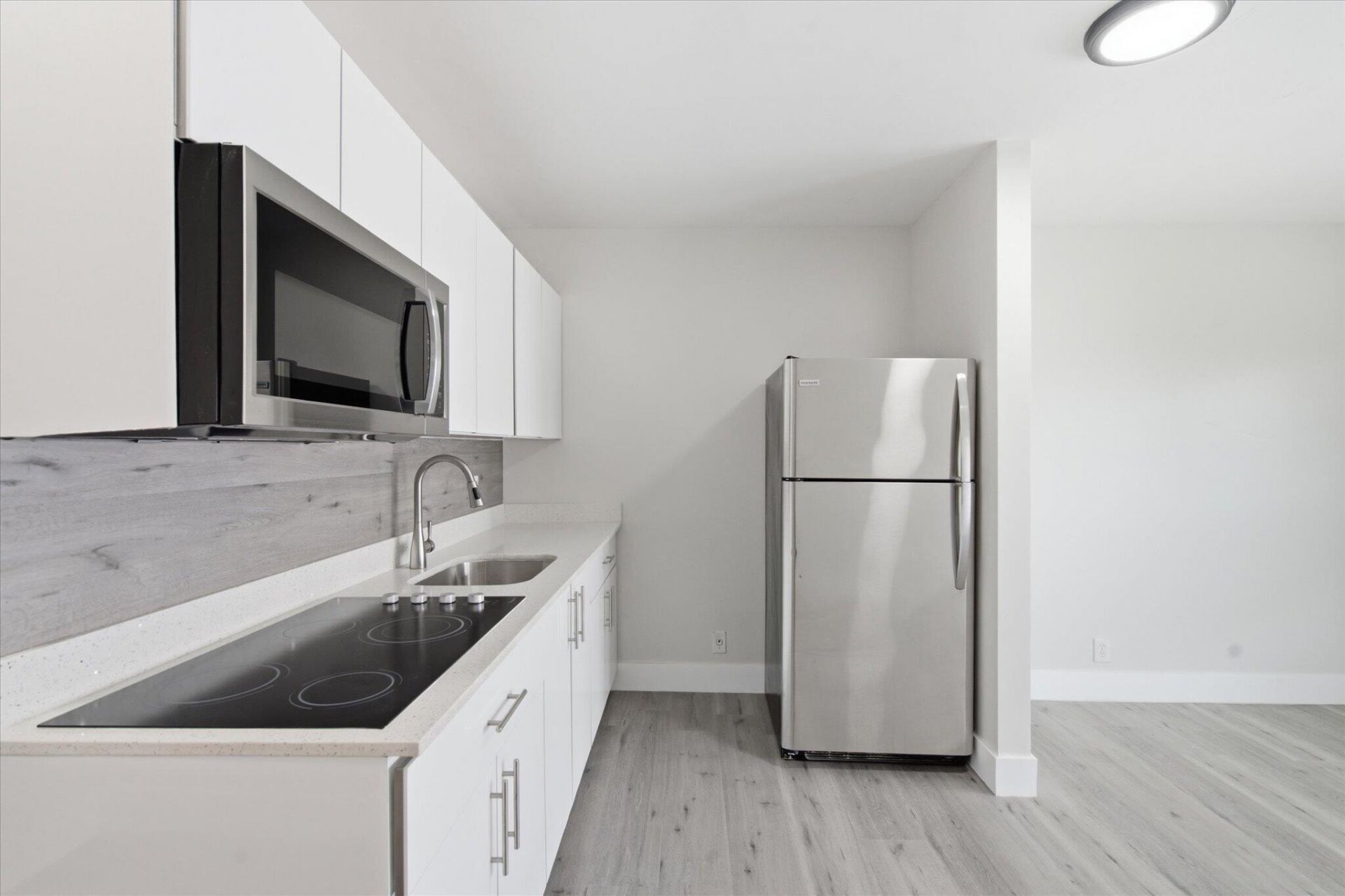 1638 Plunkett Street, Unit 11, Hollywood, FL 33020 Photo