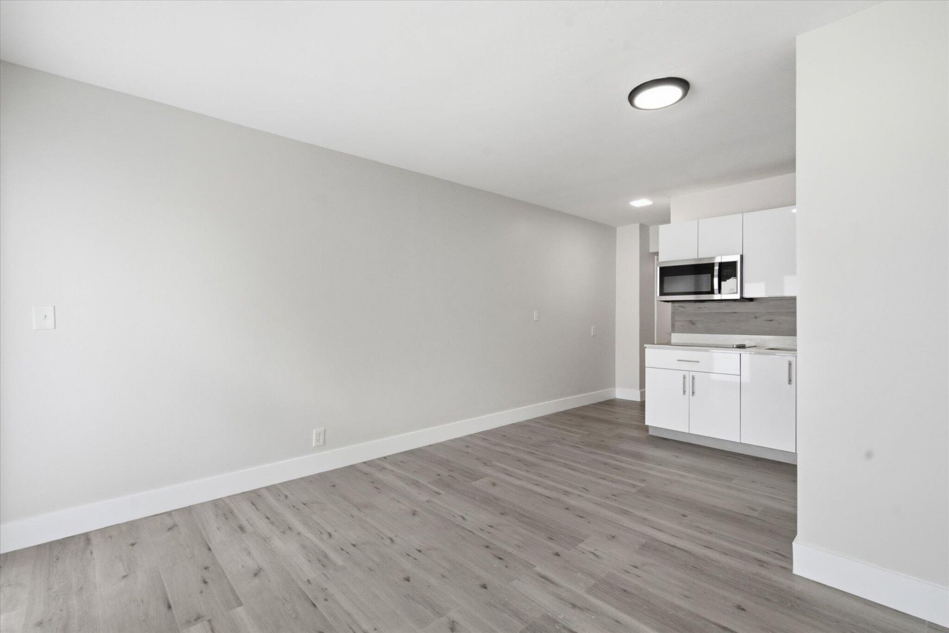 1638 Plunkett Street, Unit 11, Hollywood, FL 33020 Photo