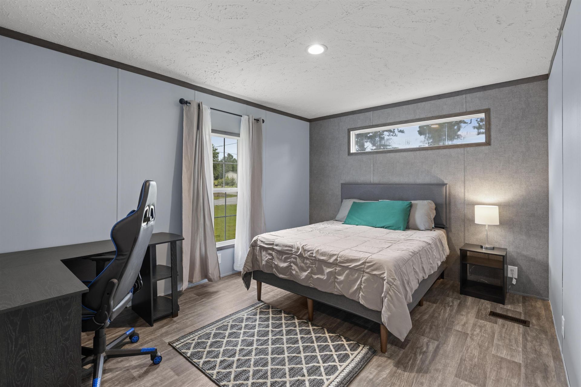 301 Allison Court Photo 10
