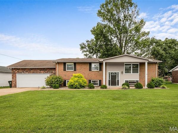 2024 Diane Drive, Dupo, IL 62239