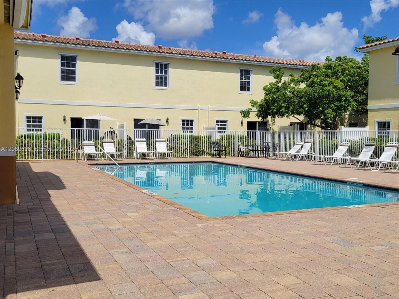 1107 NW 40th Ter, Unit 1107, Lauderhill, FL 33313 Photo