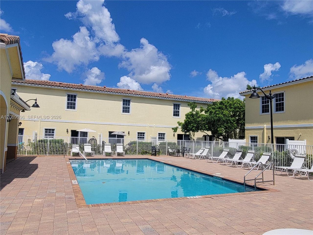 1107 NW 40th Ter, Unit 1107, Lauderhill, FL 33313 Photo