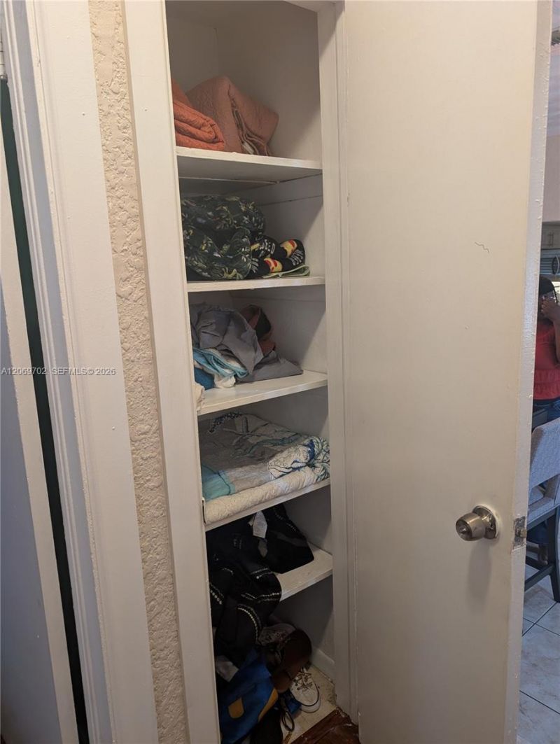 560 NW 184th Ter, Miami Gardens, FL 33169 Photo