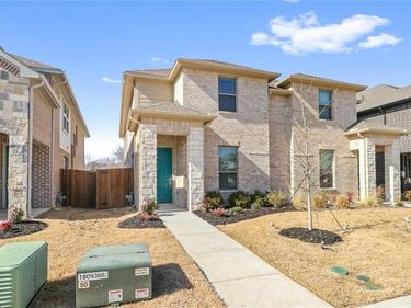 6717 Glimfeather Drive, Fort Worth, TX 76179