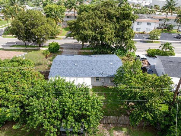 1640 NE 33rd St , Pompano Beach, FL 33064