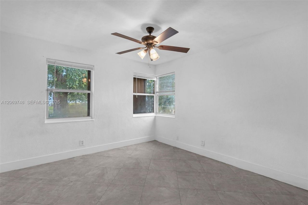 1640 NE 33rd St, Pompano Beach, FL 33064 Photo
