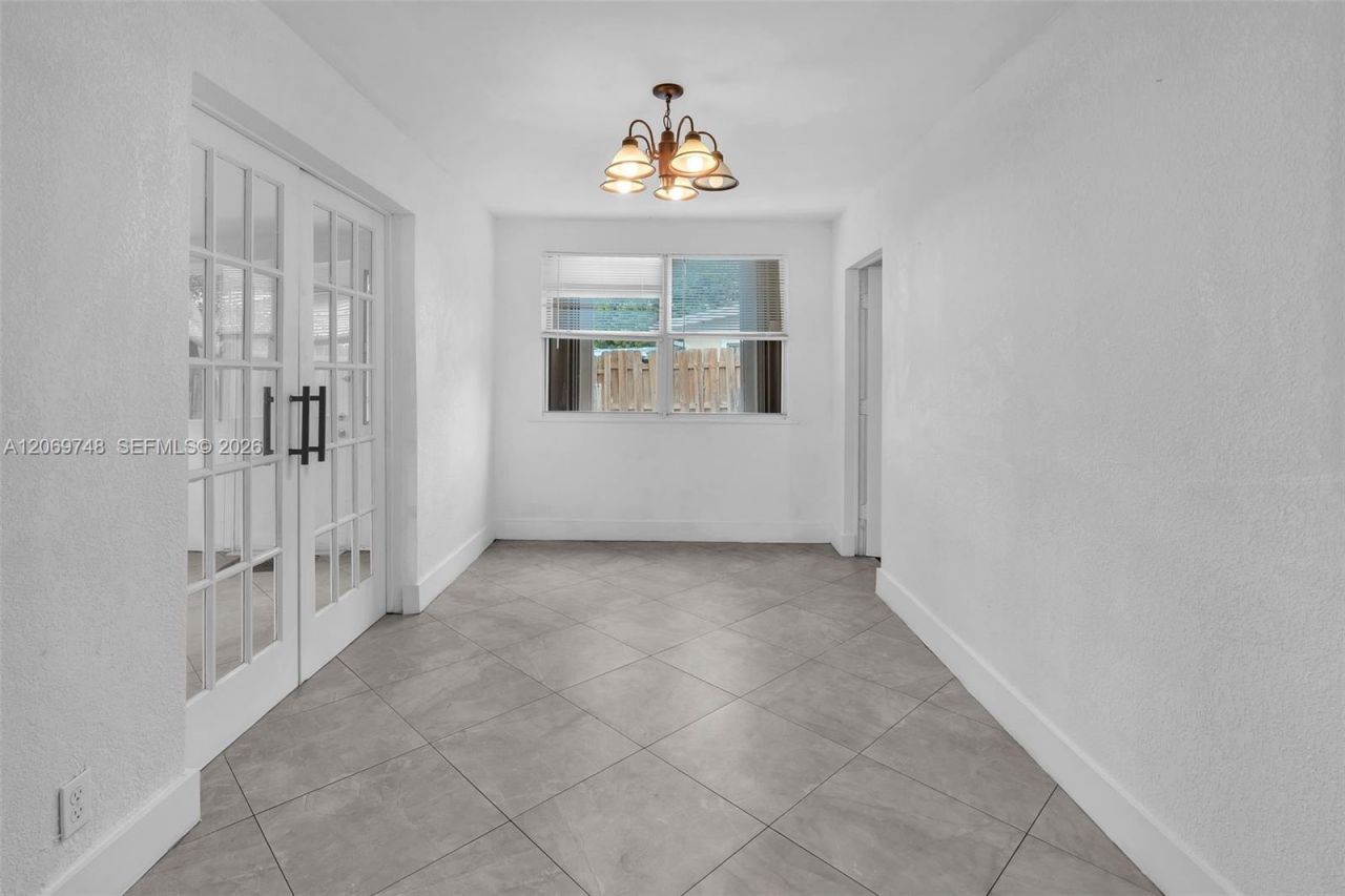 1640 NE 33rd St, Pompano Beach, FL 33064 Photo