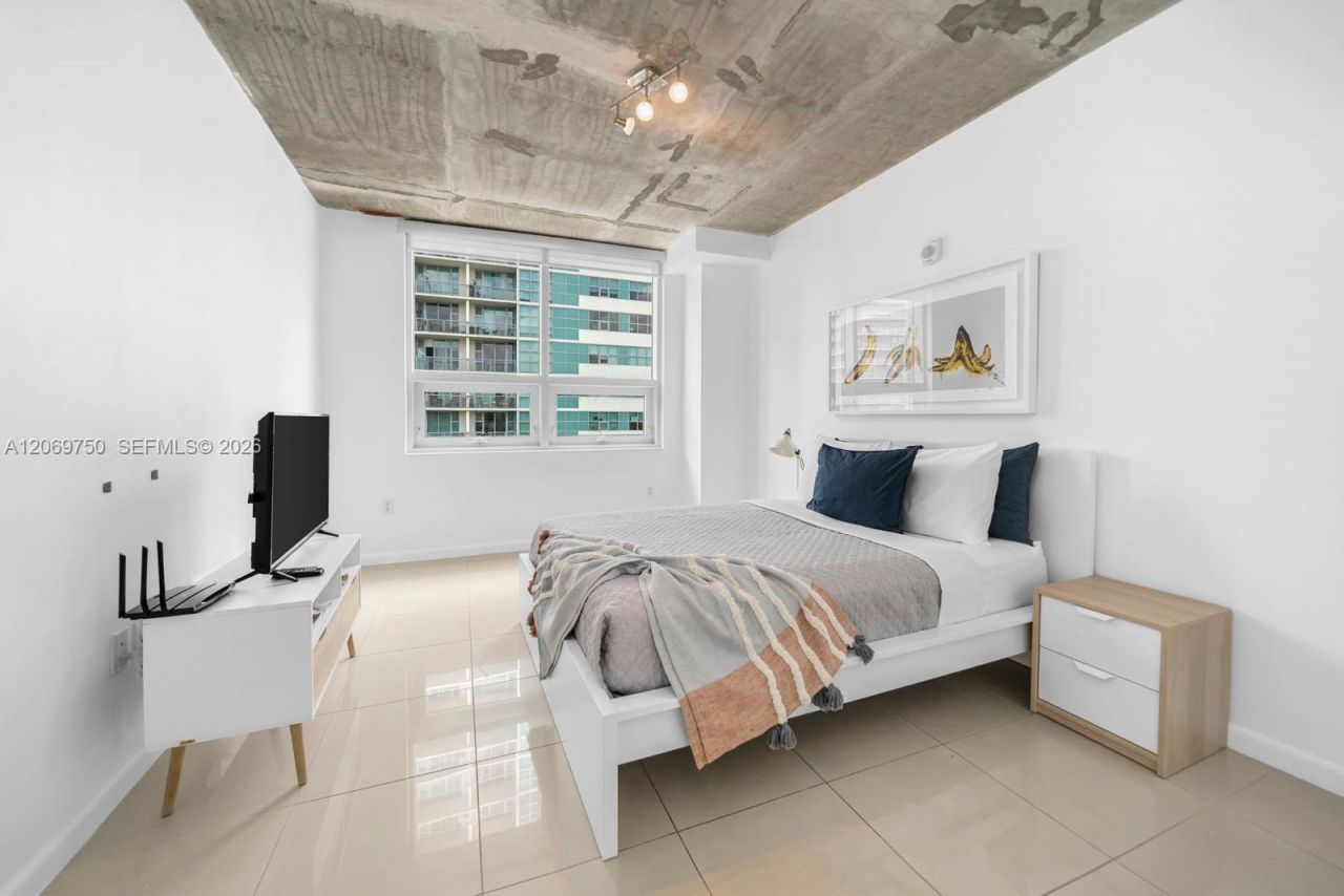 3250 NE 1st Ave , Unit 1104, Miami, FL 33137 Photo