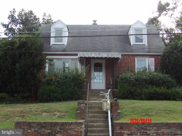 2000 GAYLORD DRIVE, SUITLAND, MD 20746