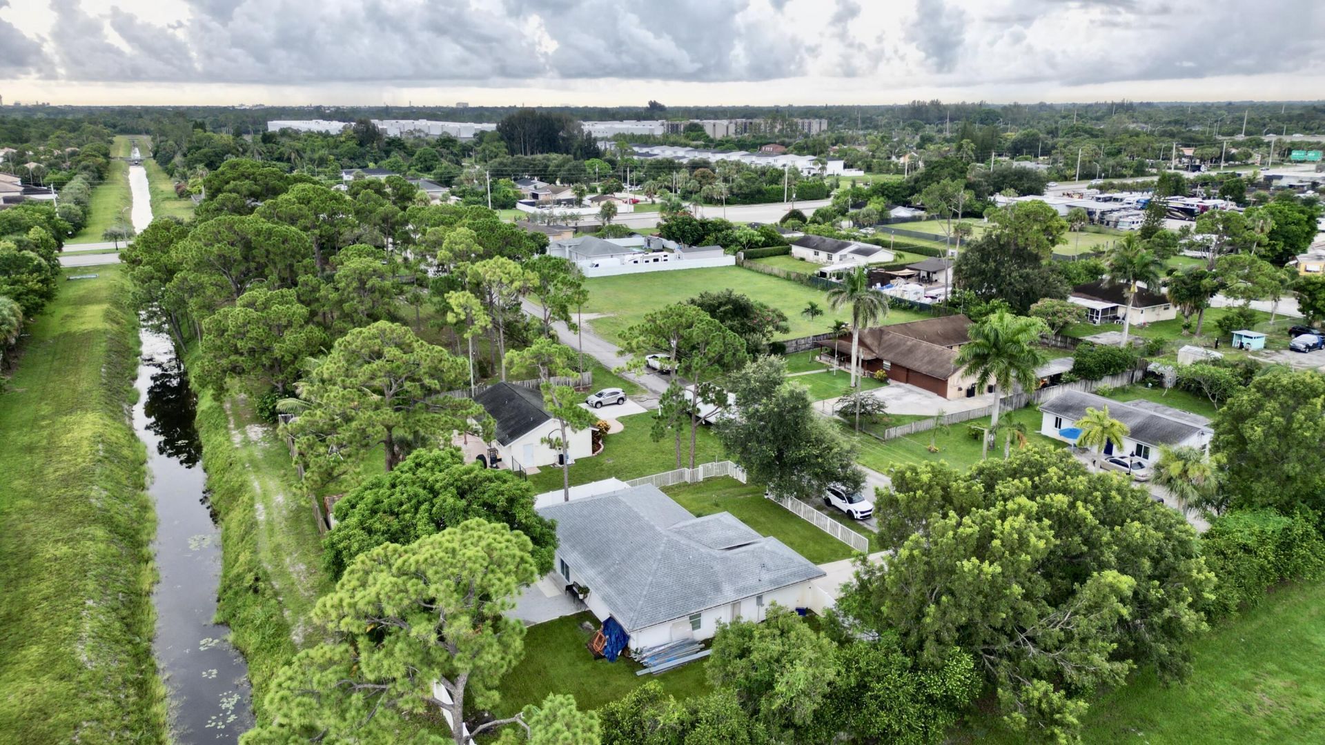 6539 Alexander Road, West Palm Beach, FL 33413 Photo
