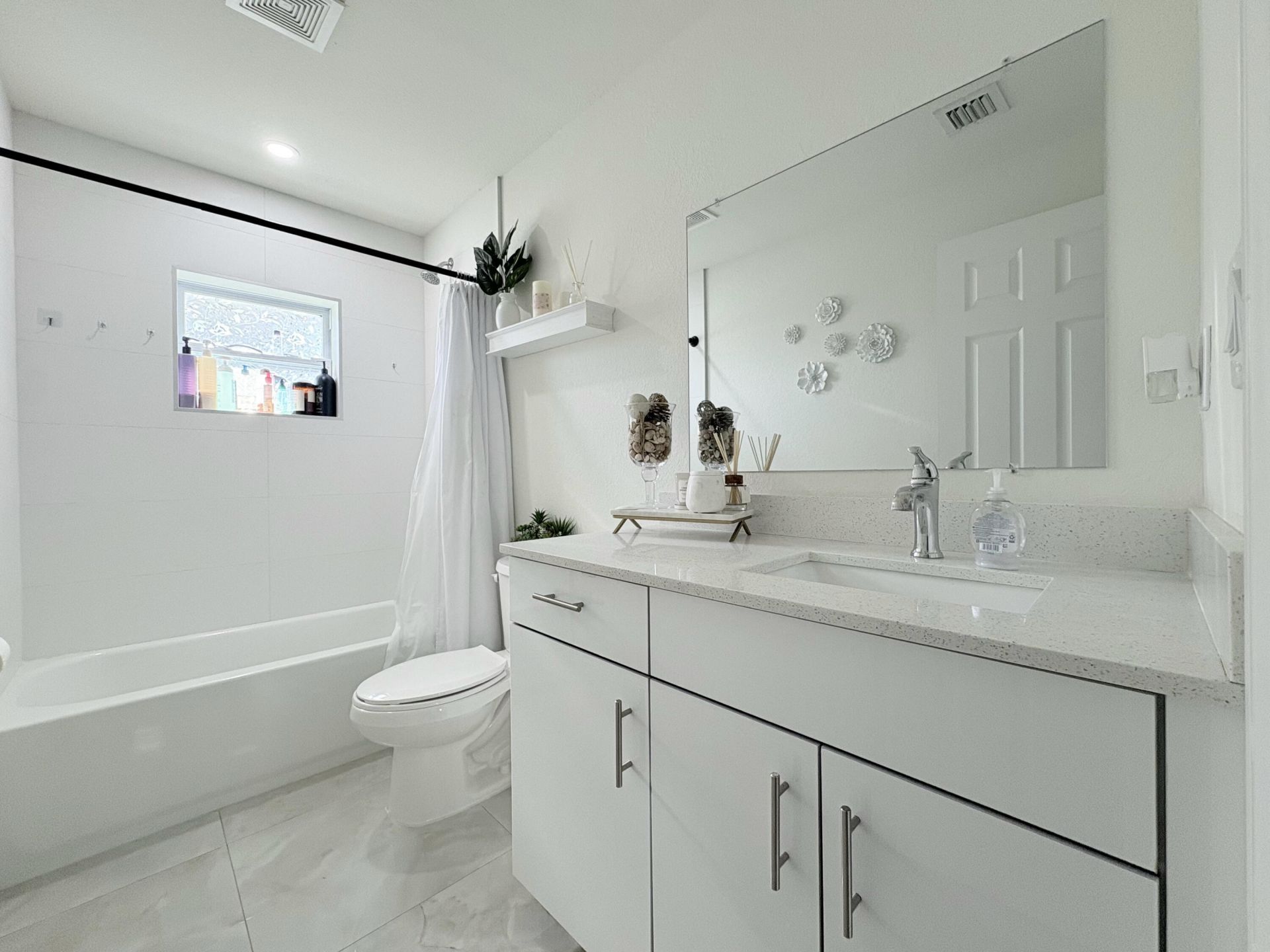 6539 Alexander Road, West Palm Beach, FL 33413 Photo