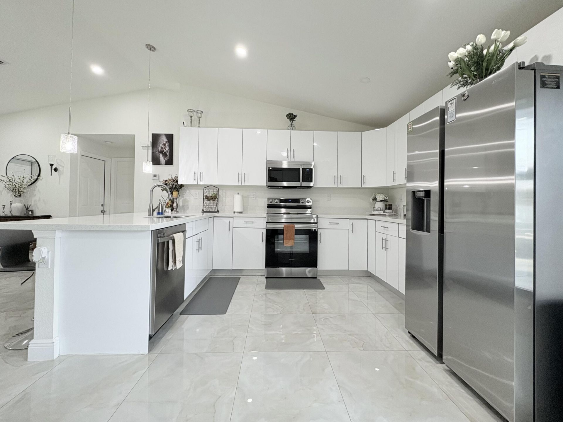 6539 Alexander Road, West Palm Beach, FL 33413 Photo