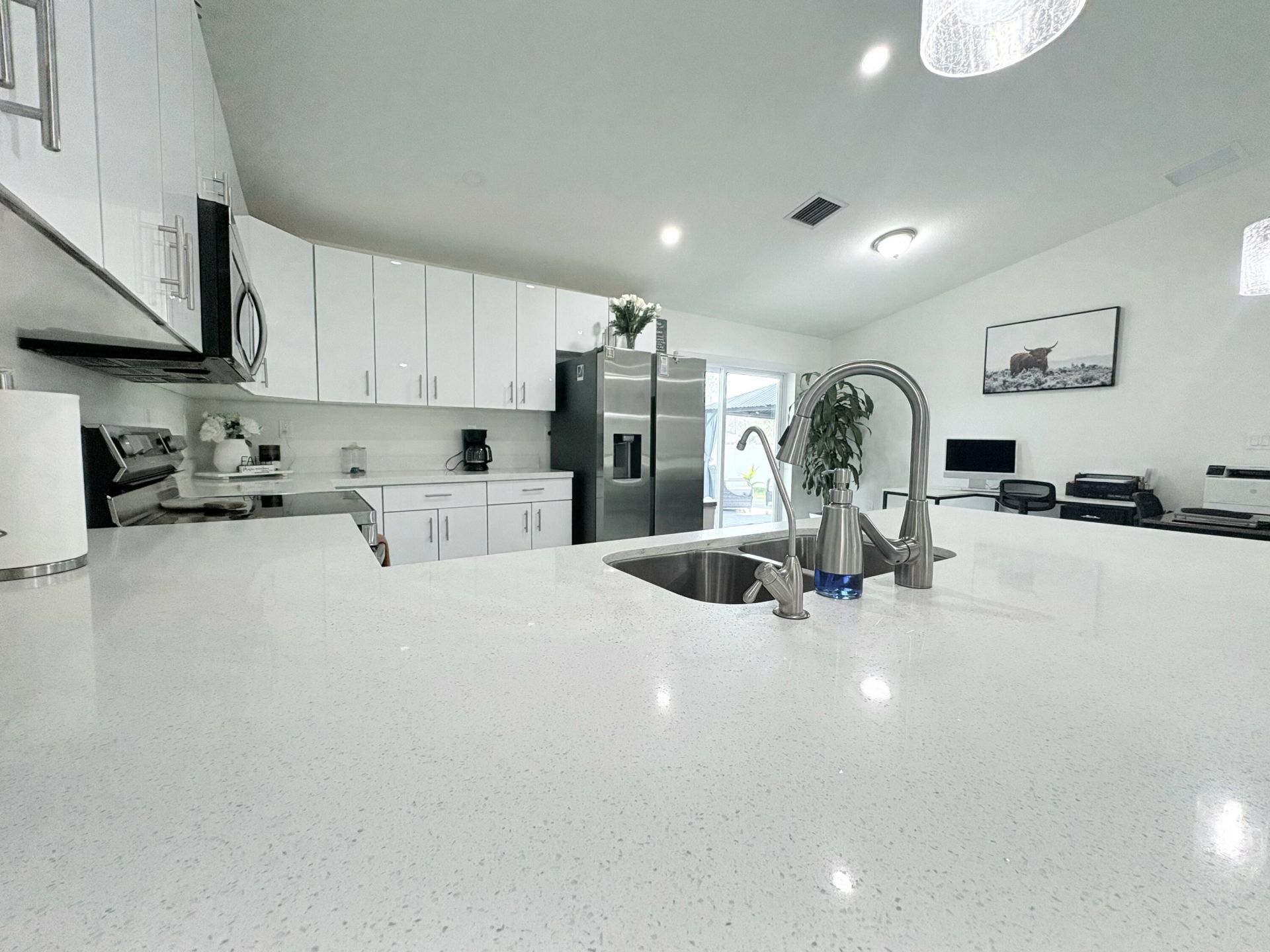 6539 Alexander Road, West Palm Beach, FL 33413 Photo