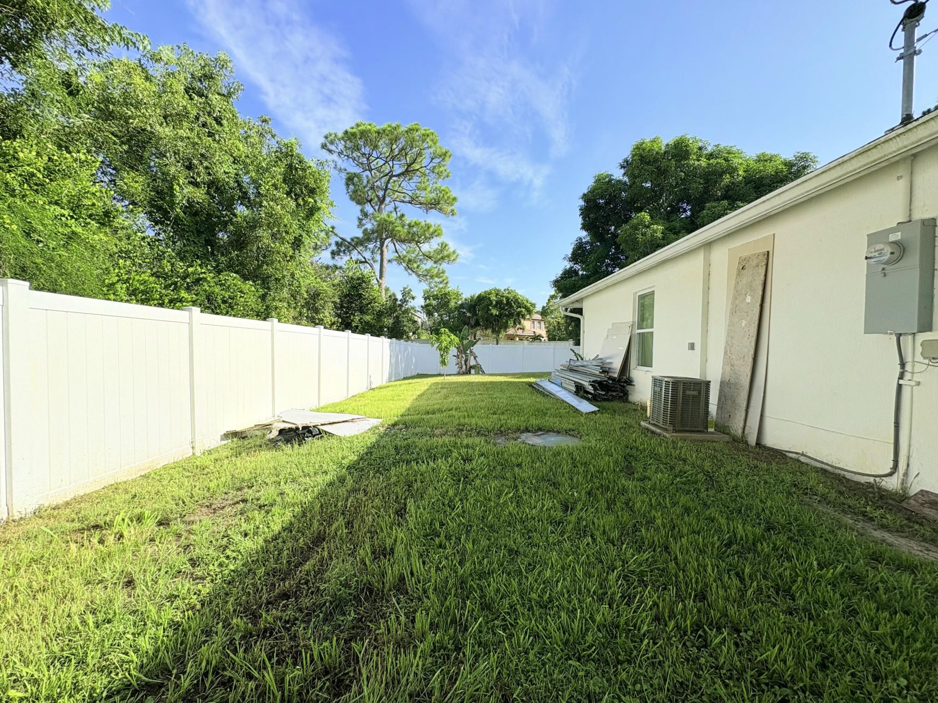 6539 Alexander Road, West Palm Beach, FL 33413 Photo