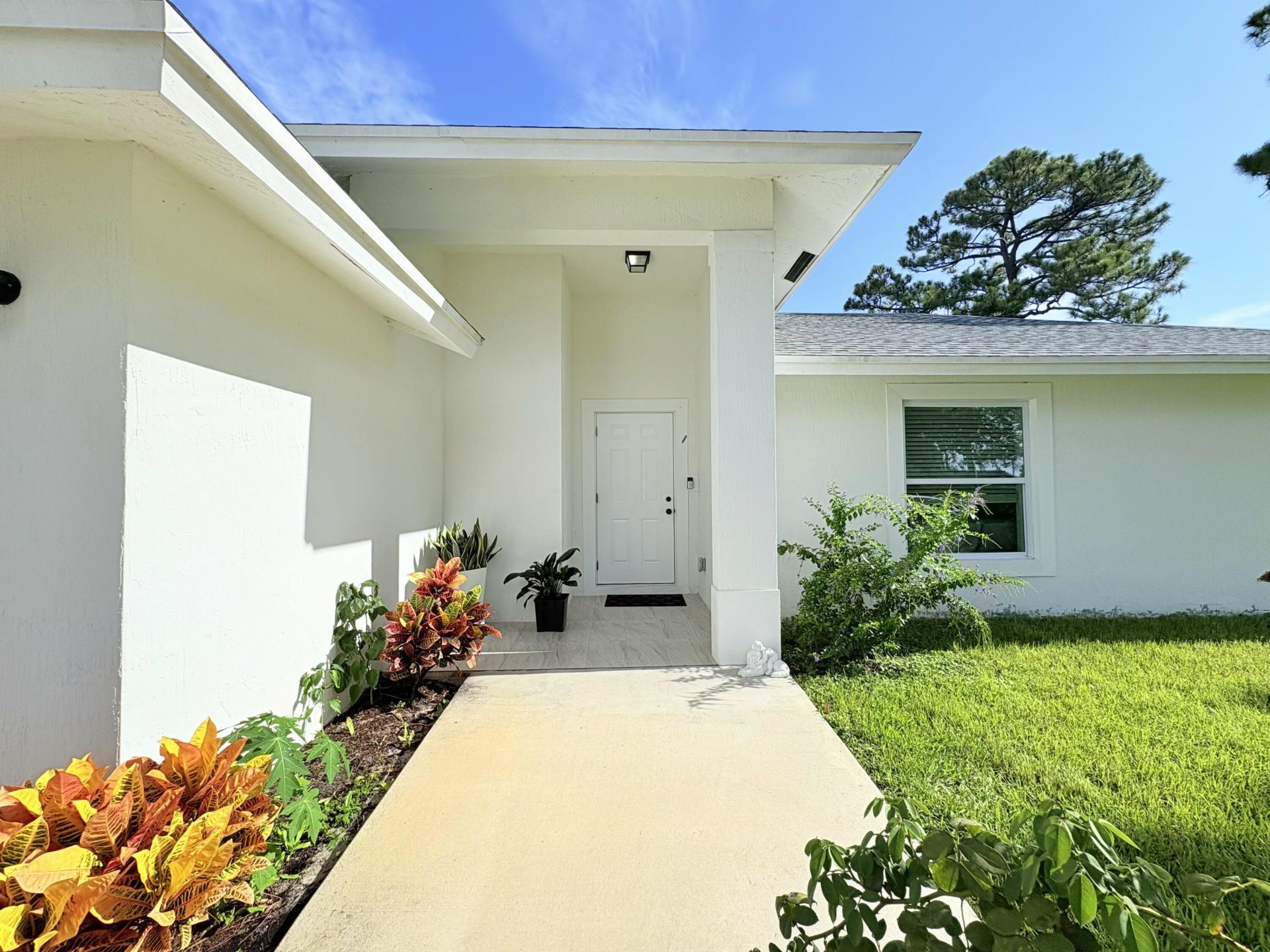 6539 Alexander Road, West Palm Beach, FL 33413 Photo