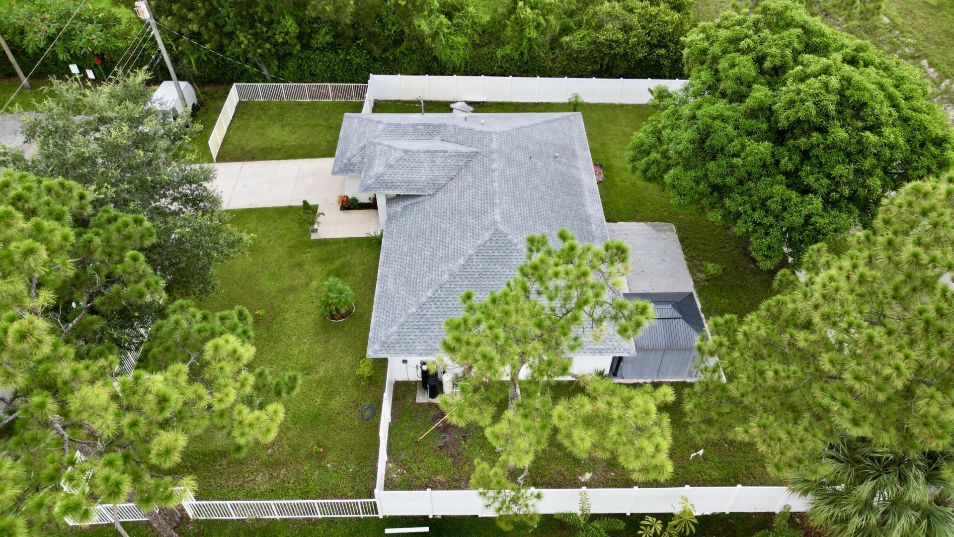 6539 Alexander Road, West Palm Beach, FL 33413 Photo