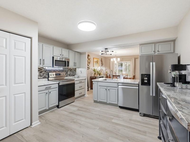 3303 Joshstock Drive, Unit 3303C, Columbus, OH 43232 Photo 10