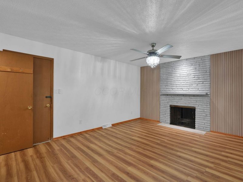 5828 Satinwood Drive , Columbus, OH 43229 Photo 13