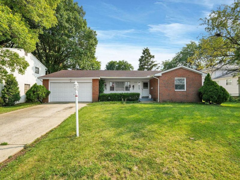 5828 Satinwood Drive , Columbus, OH 43229 Photo 14
