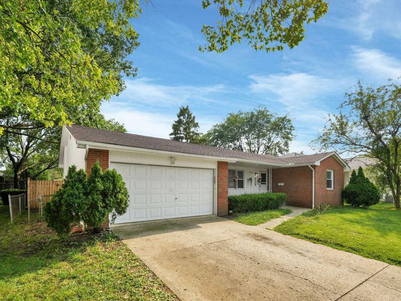5828 Satinwood Drive , Columbus, OH 43229 Photo 3