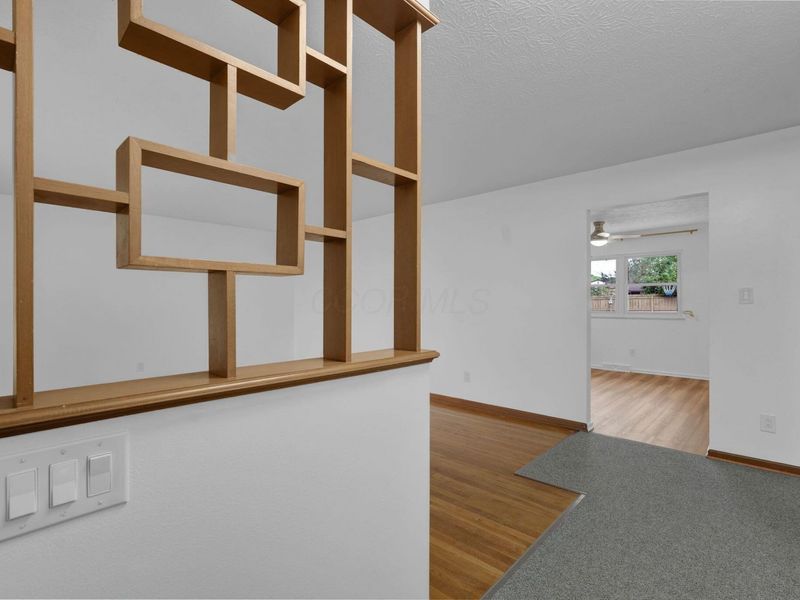 5828 Satinwood Drive , Columbus, OH 43229 Photo 5