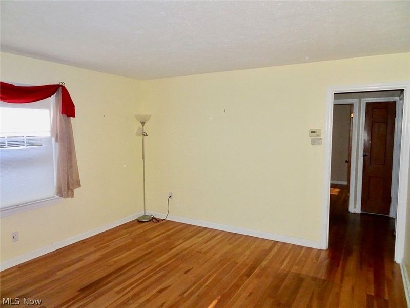 1610 Mayview Avenue, Cleveland, OH 44109 Photo 14