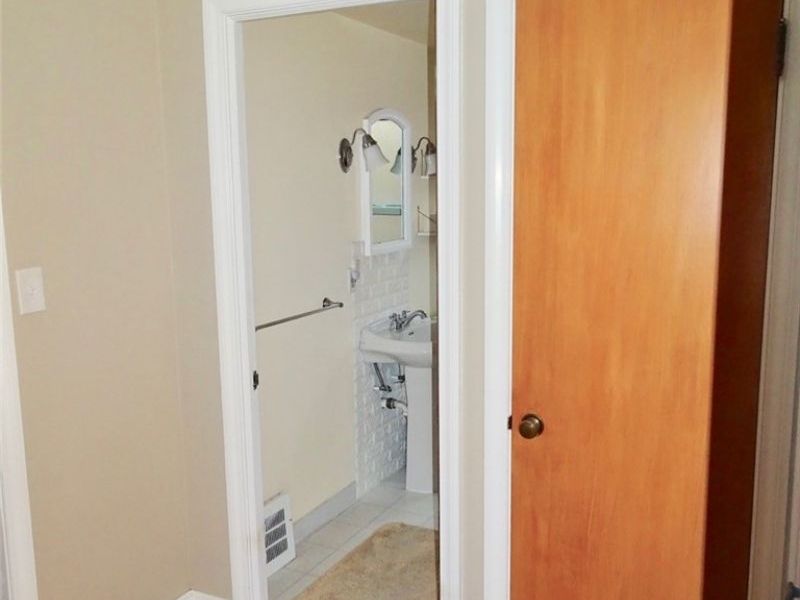1610 Mayview Avenue, Cleveland, OH 44109 Photo 29